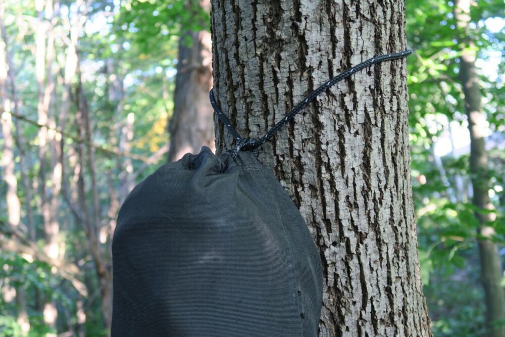Hanging food 6